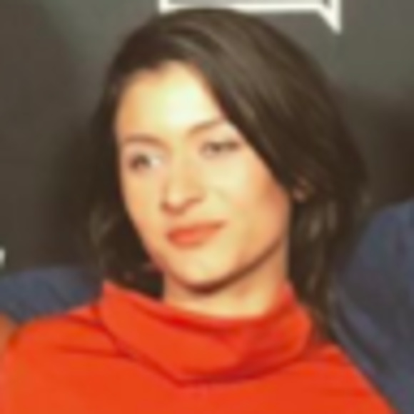 Meet your Posher, Eloise - Picture 1 of 1